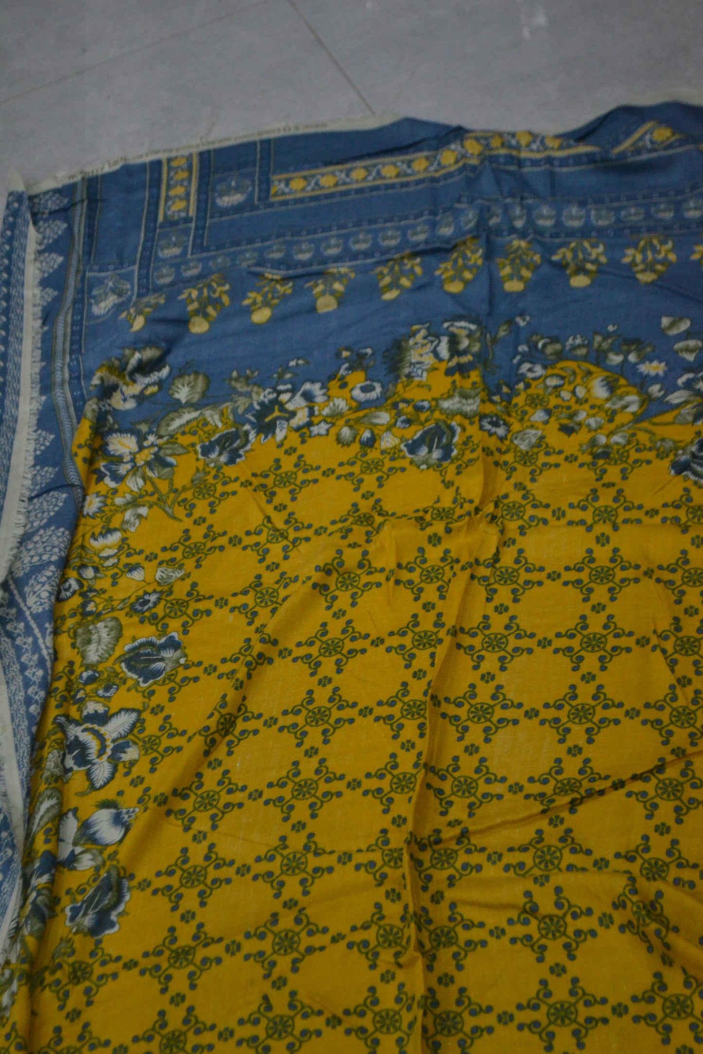 Warda Printed Shawl D3