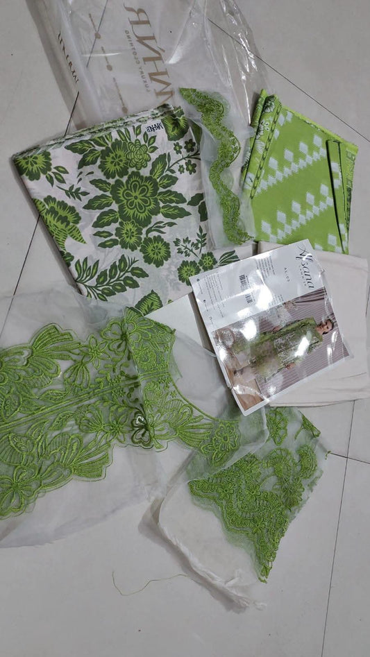 Mahnur Lawn emb (1226-3)