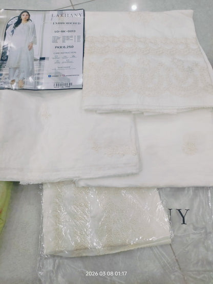 LAKHANY emb Lawn (1082-5)